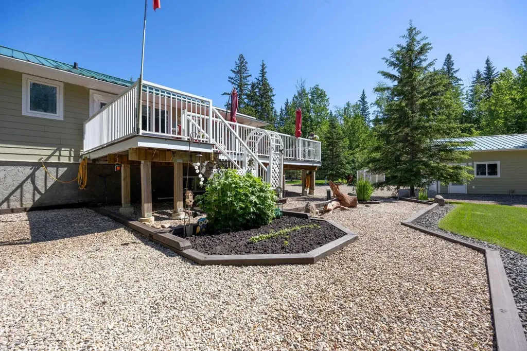 9 Bondiss Drive Rural Athabasca County AB T0A0M0