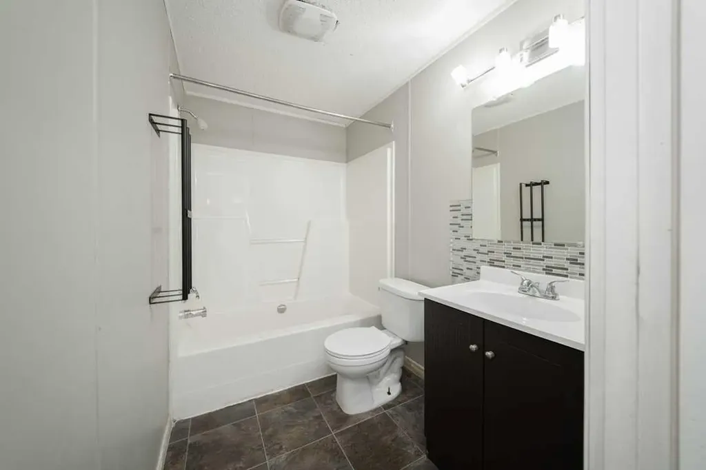 101 Hoehne Street Fort Mcmurray AB T9K 2K8