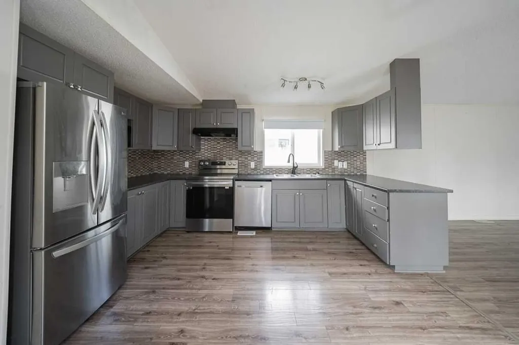 101 Hoehne Street Fort Mcmurray AB T9K 2K8