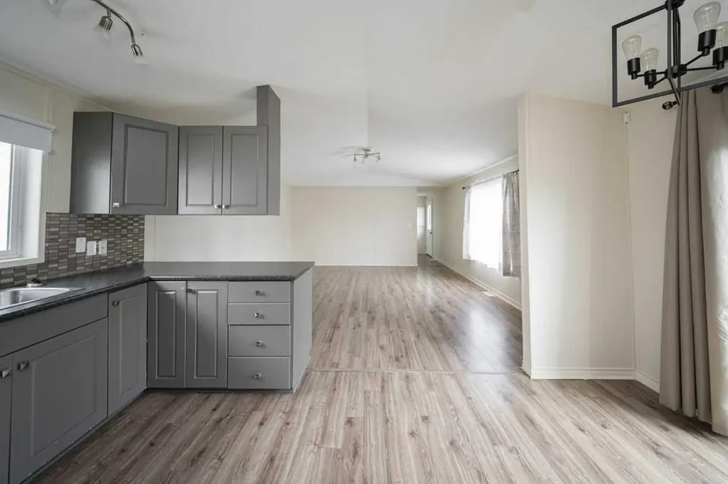 101 Hoehne Street Fort Mcmurray AB T9K 2K8