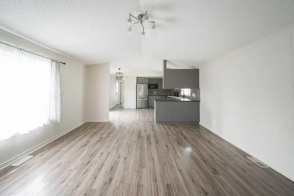 101 Hoehne Street Fort Mcmurray AB T9K 2K8