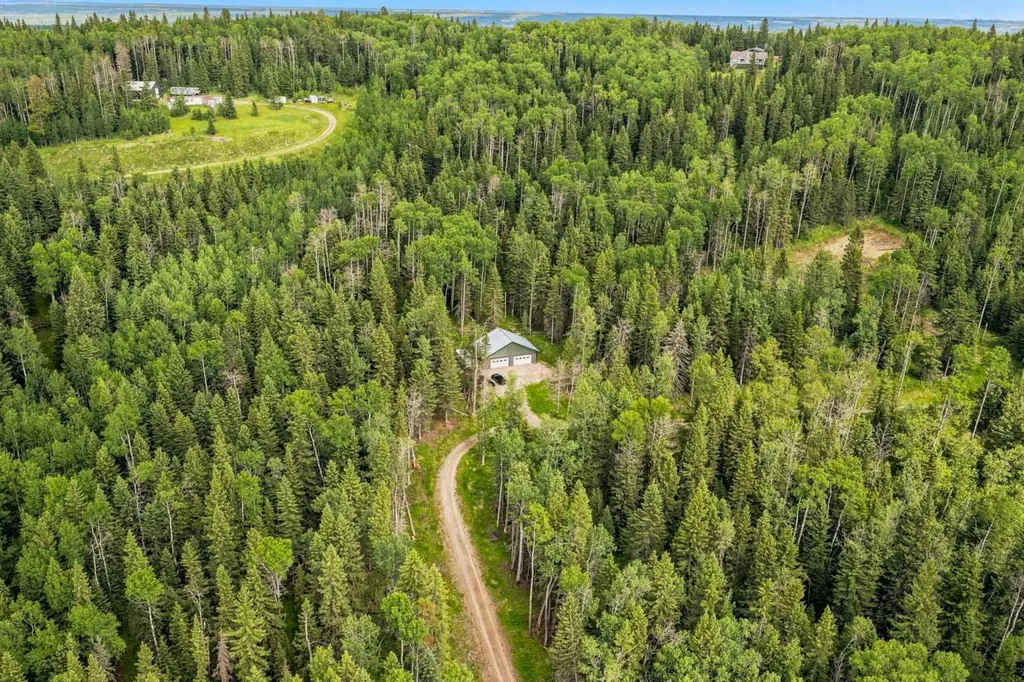 31435 Range Road 62 Rural Mountain View County AB T0M1X0