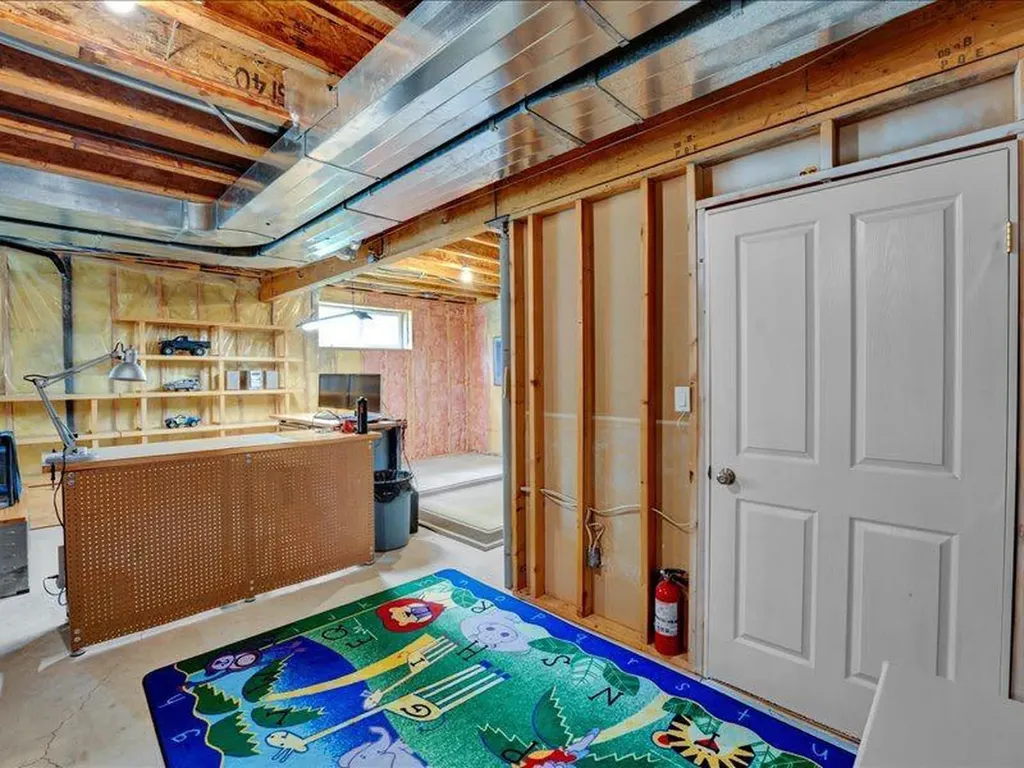 147 Cove Place Chestermere AB t1x1j6