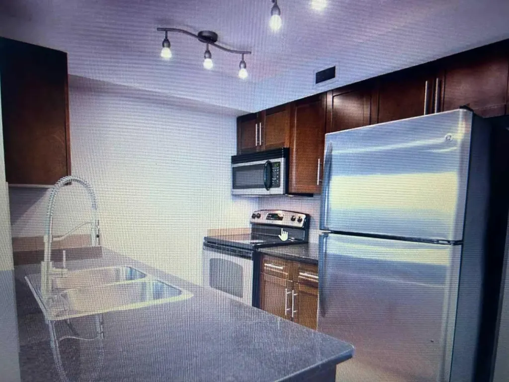 7110 80 Avenue NE Calgary AB T3J0N4