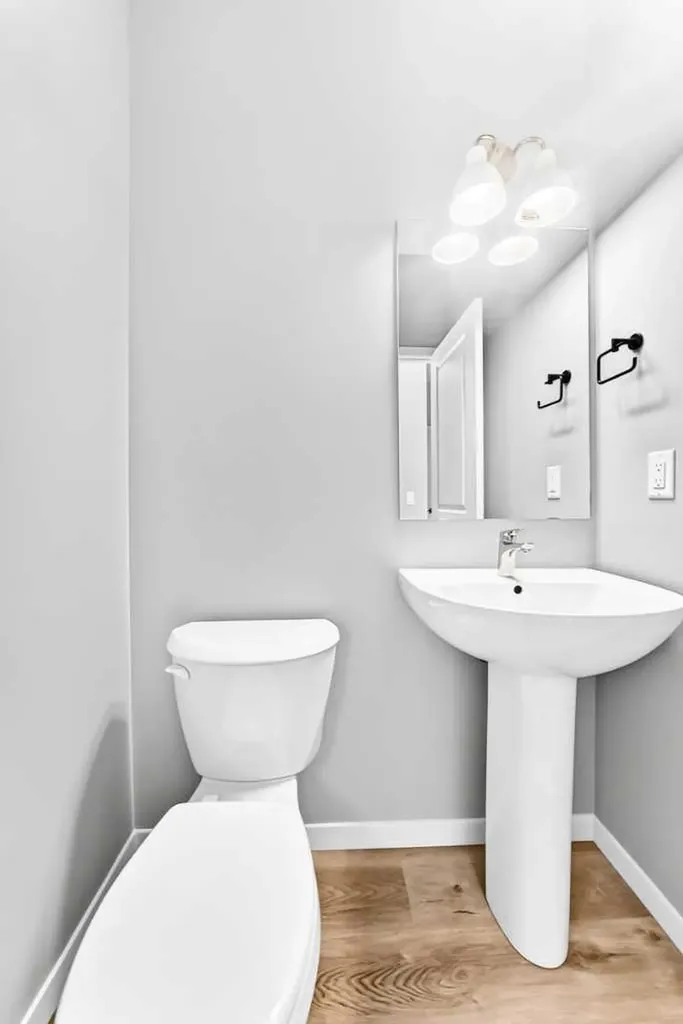 1061 Sawgrass Link NW Airdrie AB T4B5V2