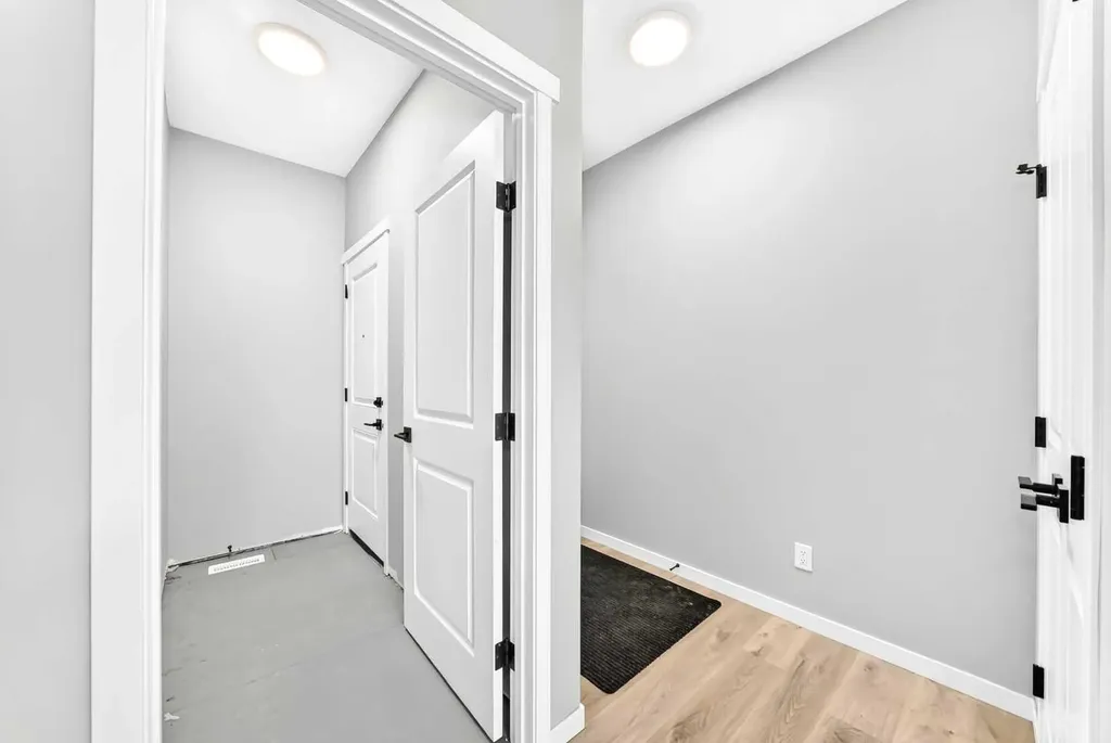1061 Sawgrass Link NW Airdrie AB T4B5V2