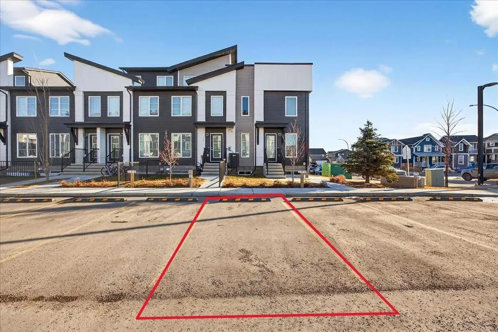 474 Seton Circle SE Calgary AB T3M 3P6