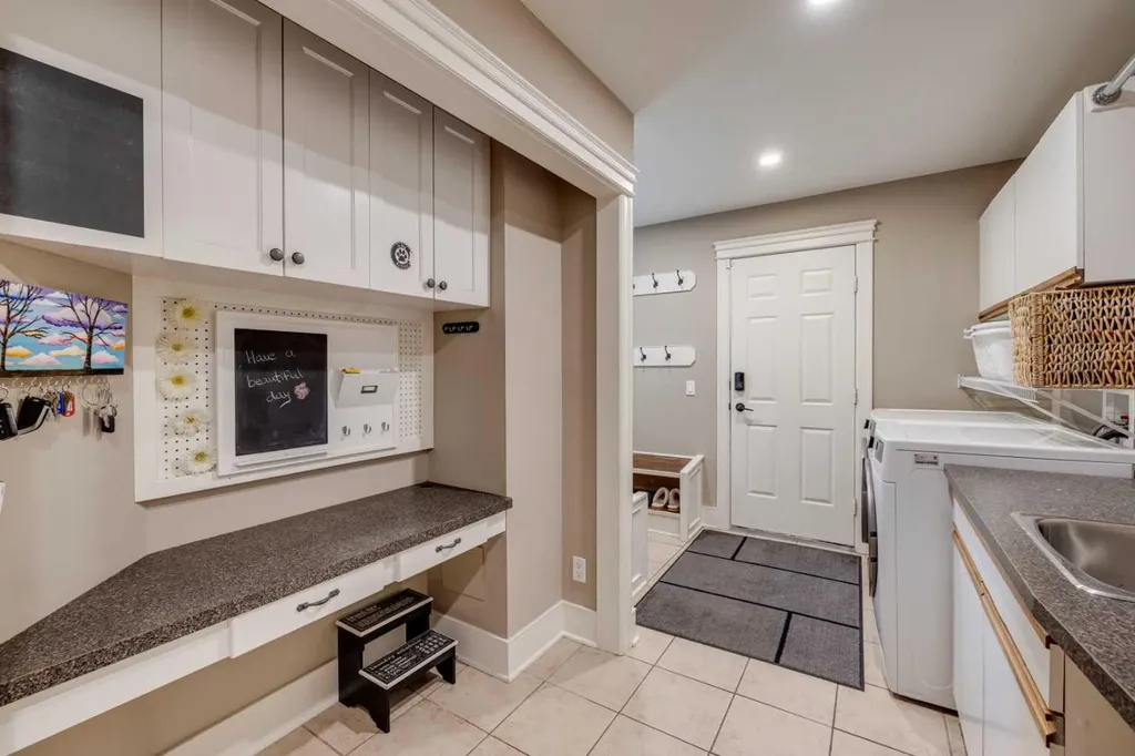 108 Redwood Meadows Drive Rural Rocky View County AB T3Z 1A3