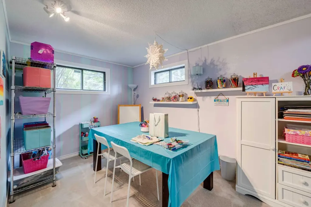 108 Redwood Meadows Drive Rural Rocky View County AB T3Z 1A3