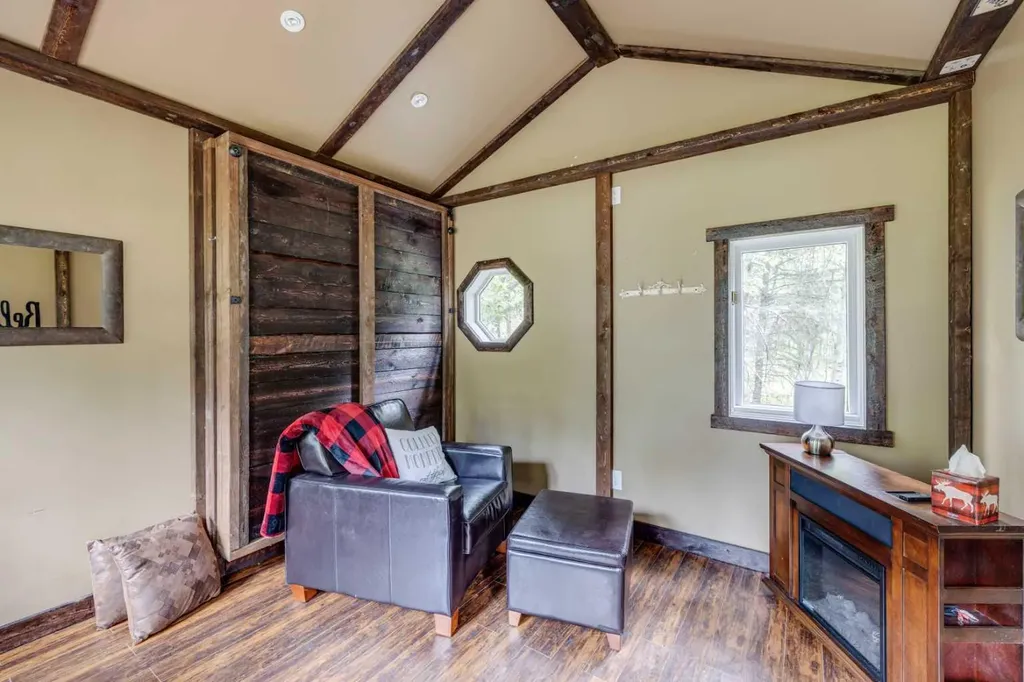 108 Redwood Meadows Drive Rural Rocky View County AB T3Z 1A3