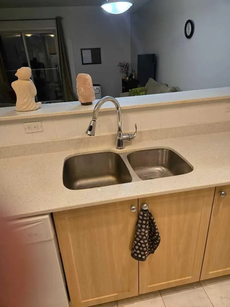 333 Taravista Drive NE Calgary AB t3j 0h3