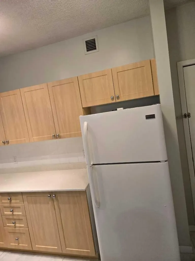 333 Taravista Drive NE Calgary AB t3j 0h3