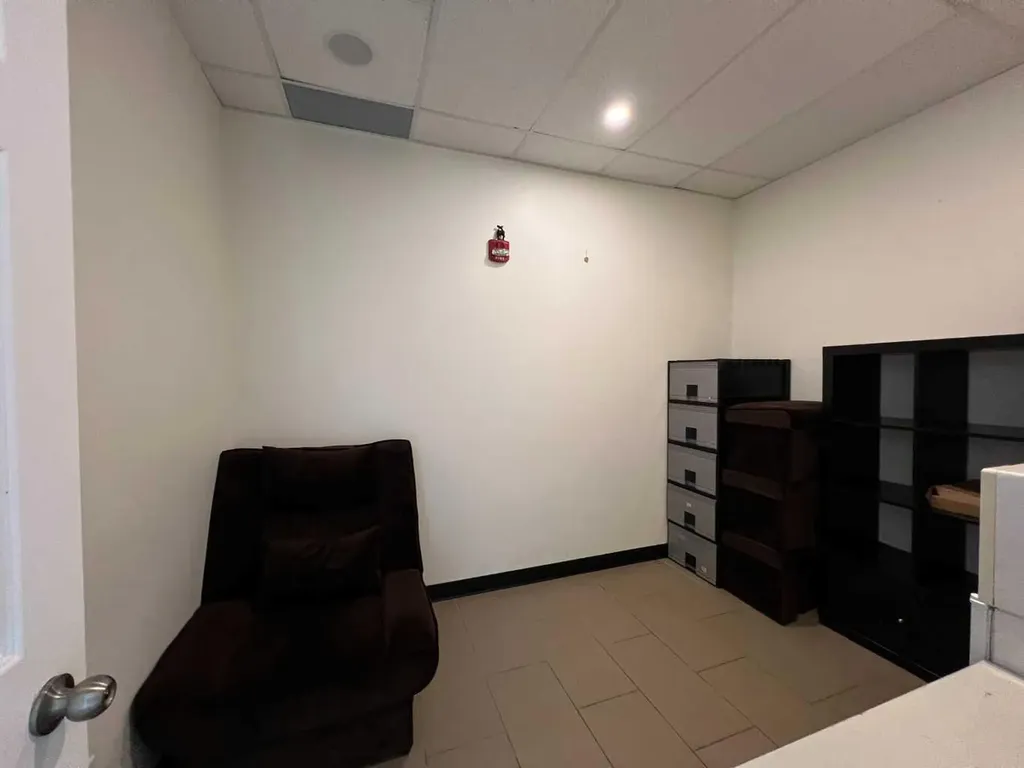 4515 Mcleod Trail SW Calgary AB T2G 0A5
