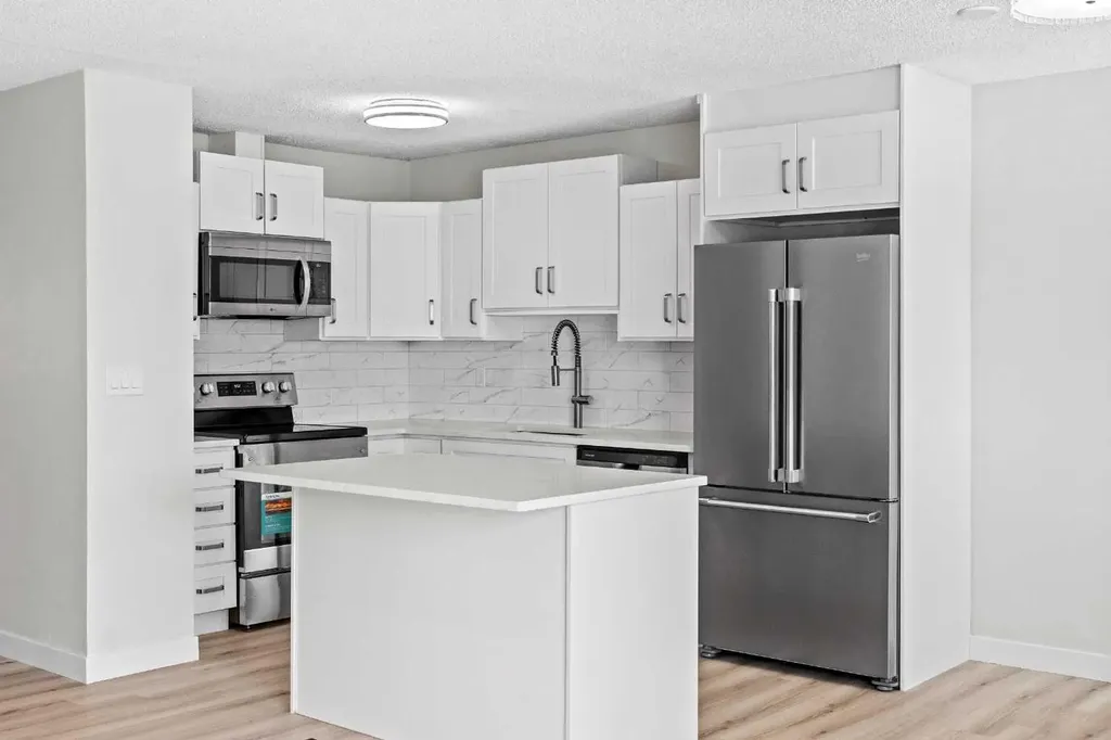 937 Marcombe Drive NE Calgary AB T2A 3H2