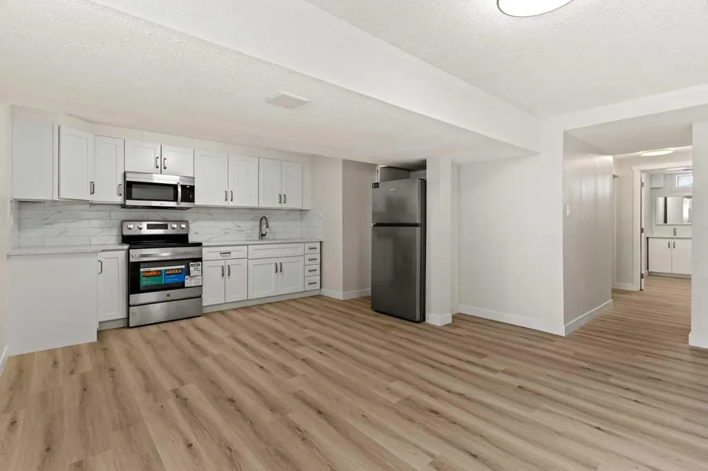 937 Marcombe Drive NE Calgary AB T2A 3H2