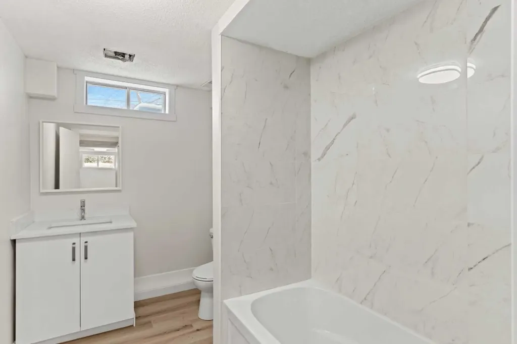 937 Marcombe Drive NE Calgary AB T2A 3H2