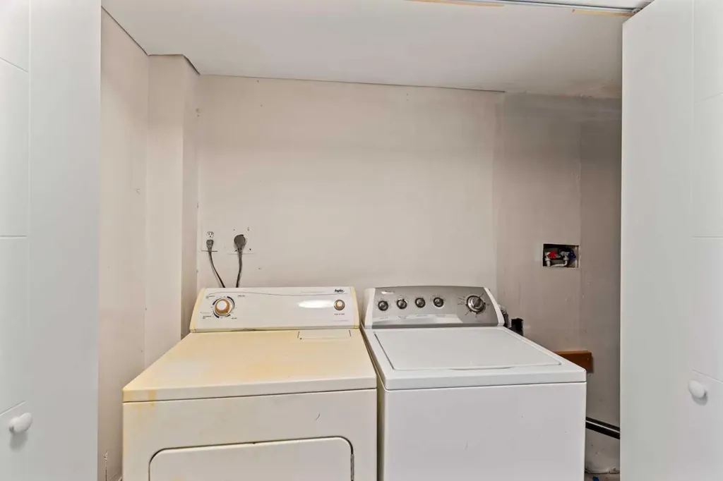 937 Marcombe Drive NE Calgary AB T2A 3H2