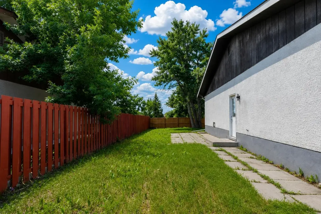 937 Marcombe Drive NE Calgary AB T2A 3H2