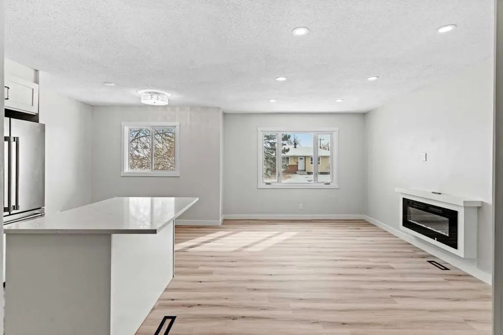 937 Marcombe Drive NE Calgary AB T2A 3H2