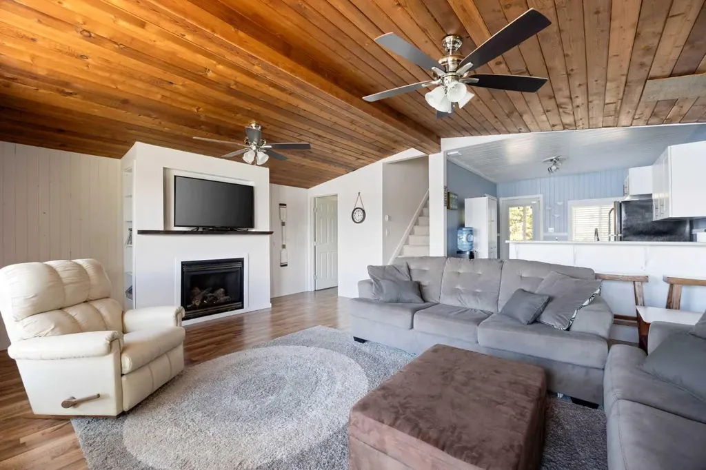 611 Lakeview Road Rural Athabasca County AB T0A0M0