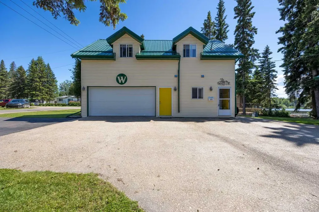 611 Lakeview Road Rural Athabasca County AB T0A0M0