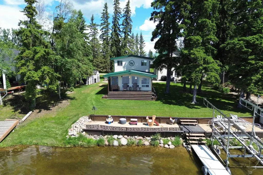 611 Lakeview Road Rural Athabasca County AB T0A0M0