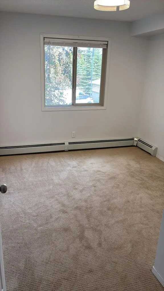 8 Bridlecrest Drive SW Calgary AB T2Y 0H7