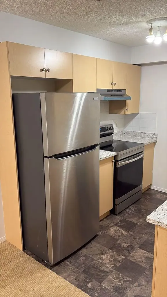 8 Bridlecrest Drive SW Calgary AB T2Y 0H7