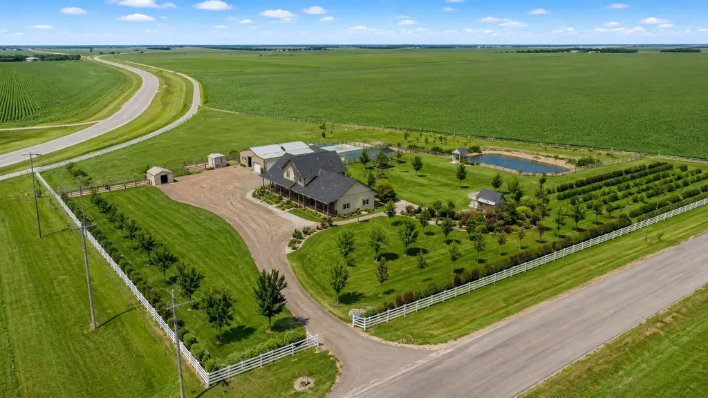 114039 Range Road 221 Rural Lethbridge County AB T0K 1V0