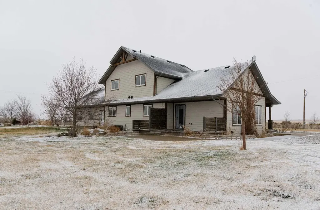 114039 Range Road 221 Rural Lethbridge County AB T0K 1V0
