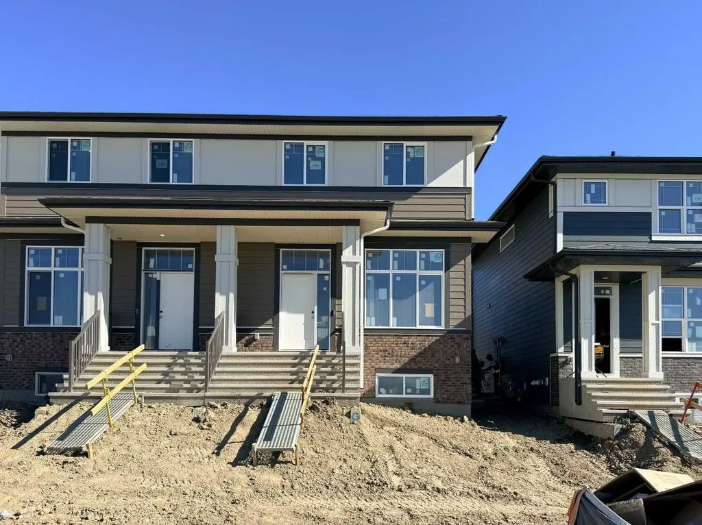 1352 Mahogany Boulevard SE Calgary AB T3M 4E2
