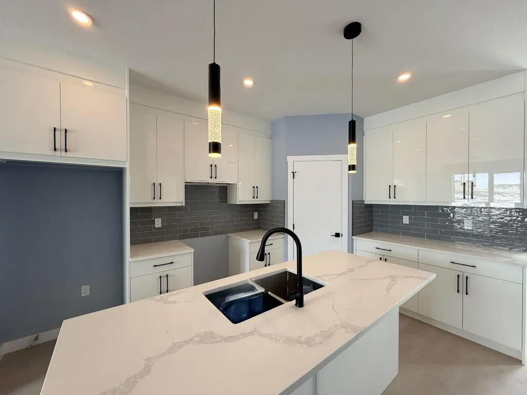 1999 Mccaskill Drive Crossfield AB T0M0S0
