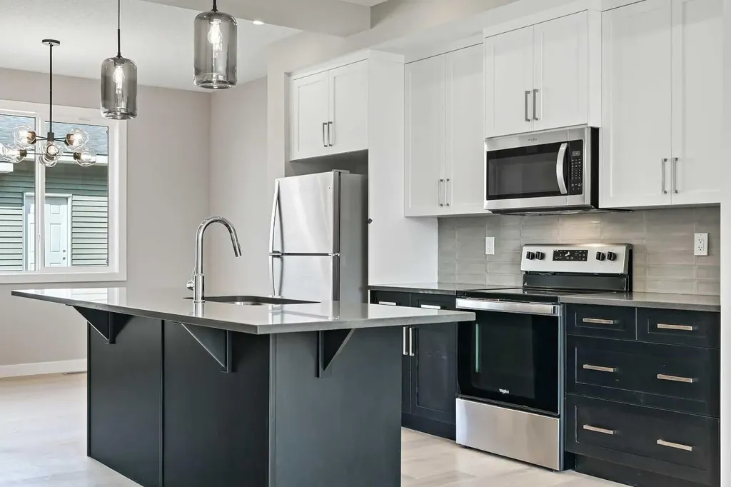 1130 Cobblestone Boulevard SW Airdrie AB T4B 5W5