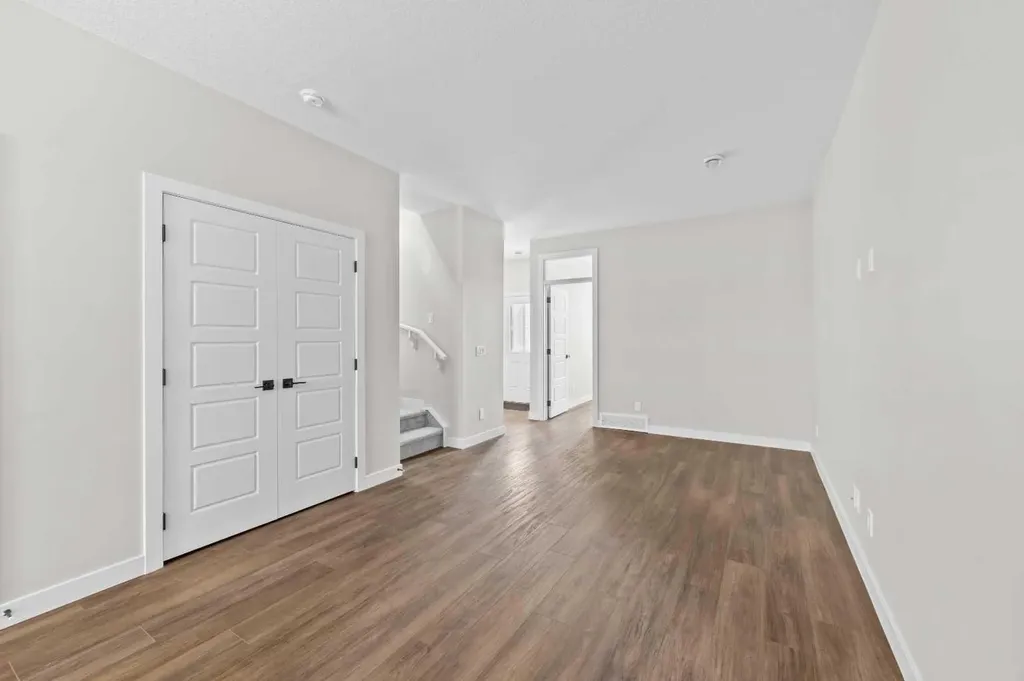 72 Amblefield View NW Calgary AB T3P 2L6