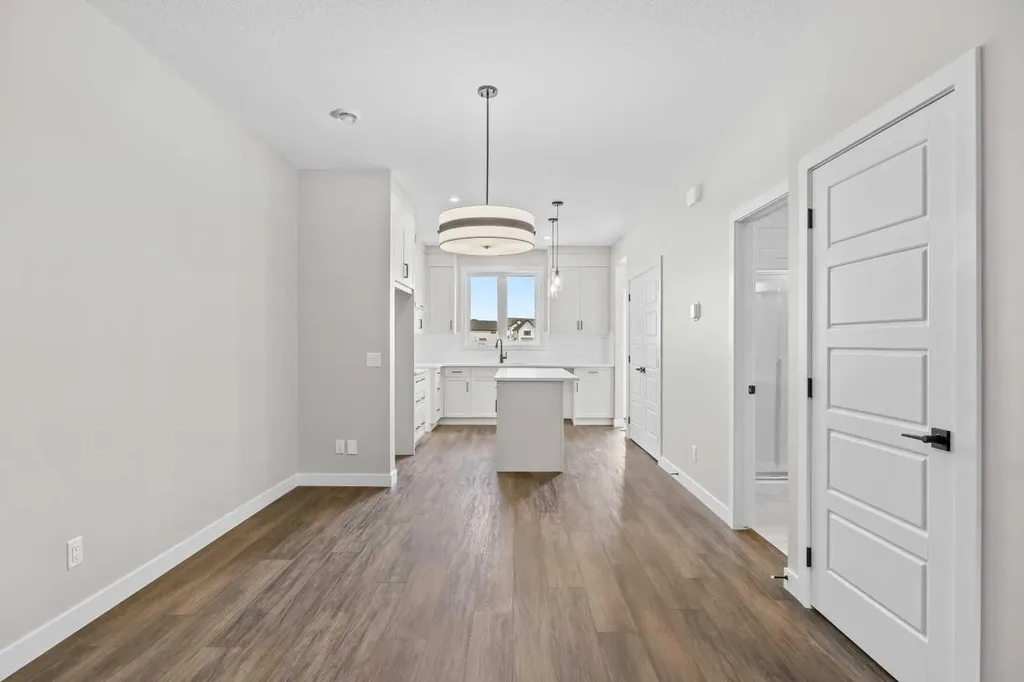 72 Amblefield View NW Calgary AB T3P 2L6