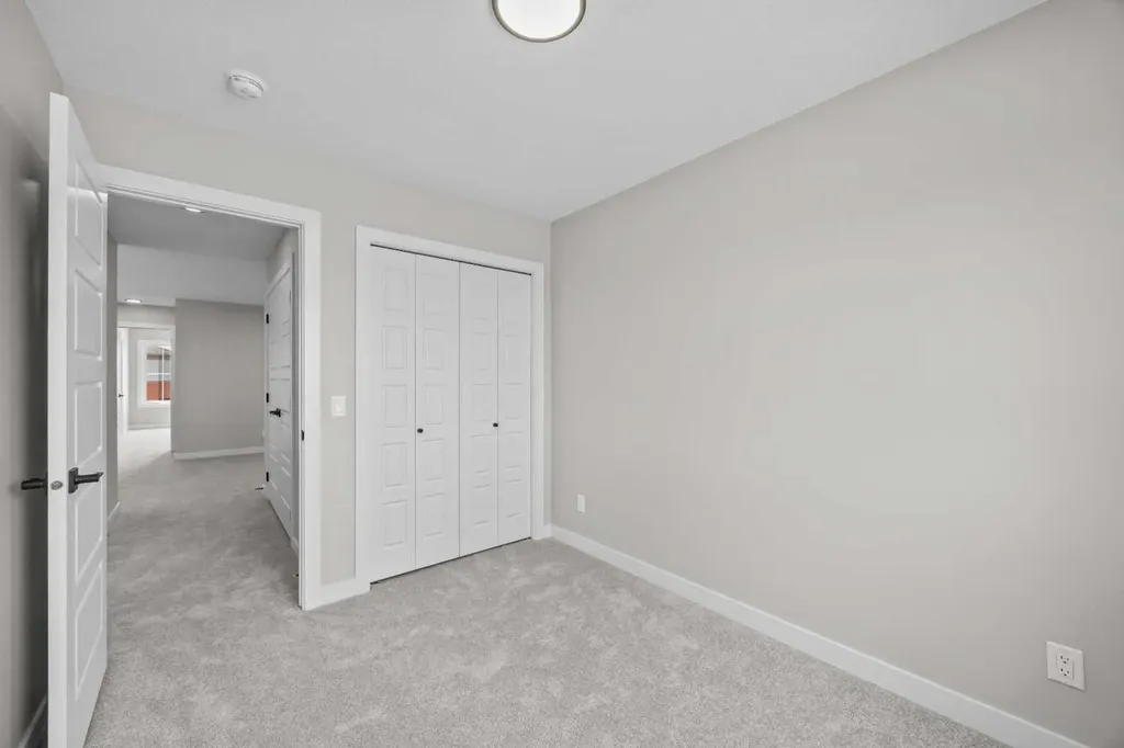 72 Amblefield View NW Calgary AB T3P 2L6