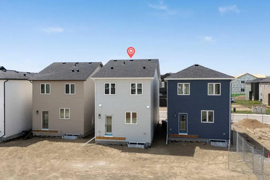 72 Amblefield View NW Calgary AB T3P 2L6