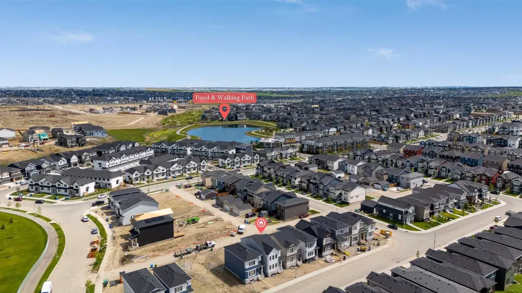 72 Amblefield View NW Calgary AB T3P 2L6