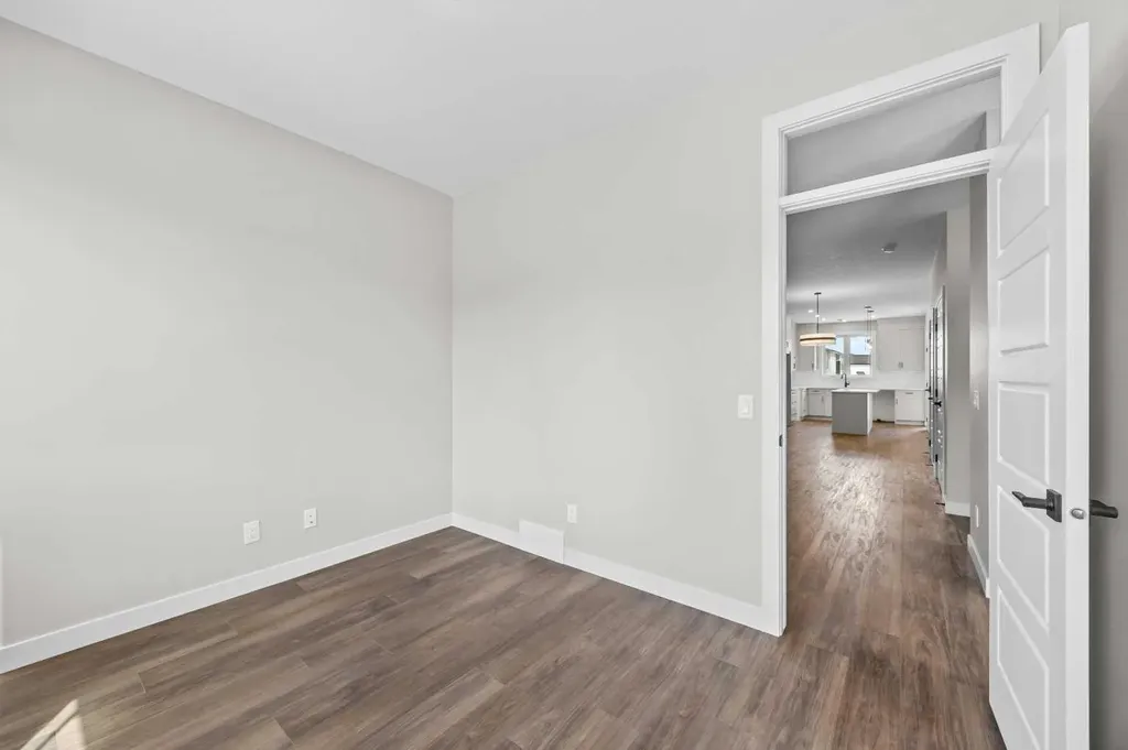 72 Amblefield View NW Calgary AB T3P 2L6