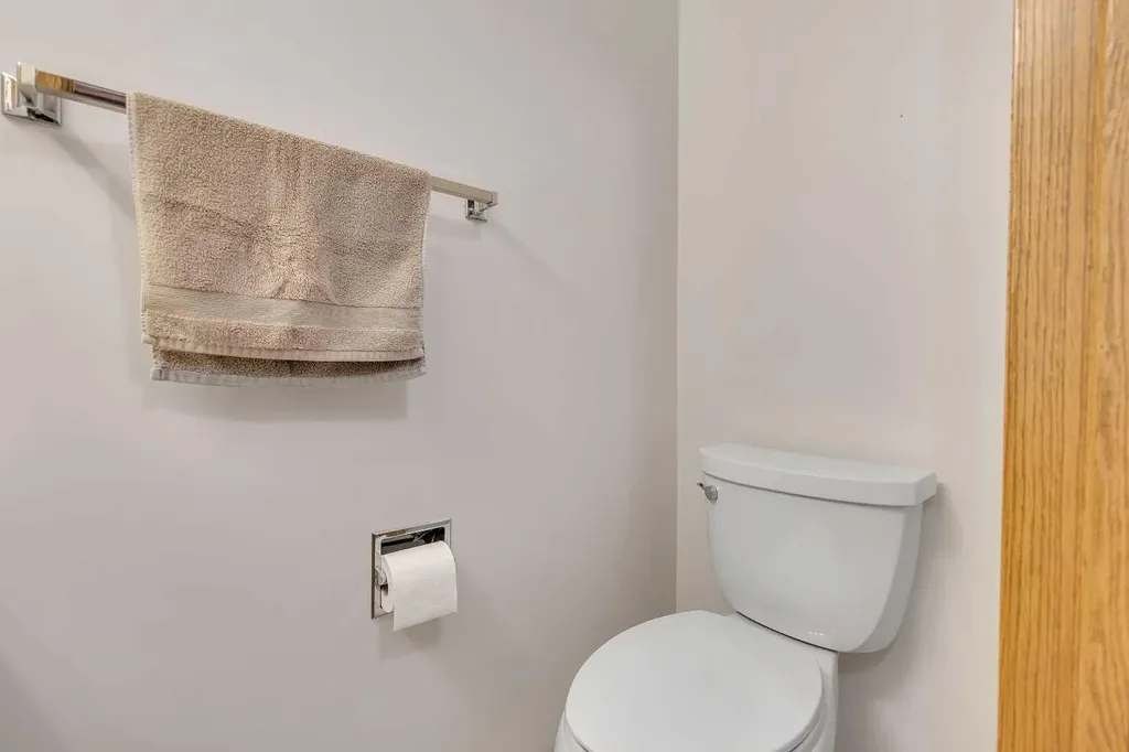 83 Sanderling Road NW Calgary AB T3K 3S2