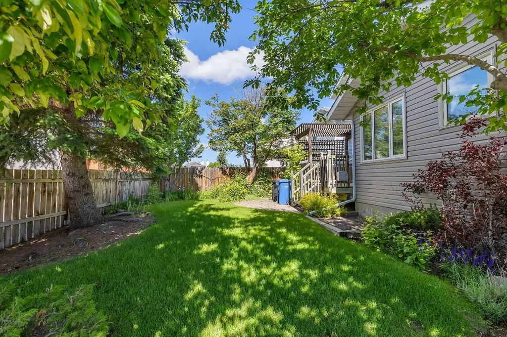 83 Sanderling Road NW Calgary AB T3K 3S2