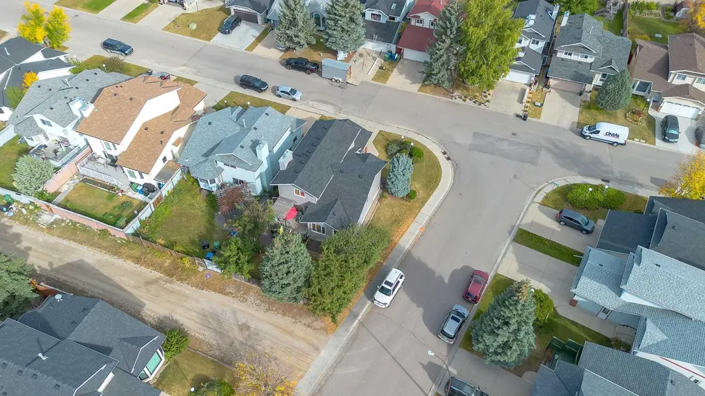 83 Sanderling Road NW Calgary AB T3K 3S2