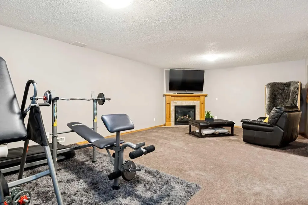 631 Riverside Boulevard NW High River AB T1V 2C1