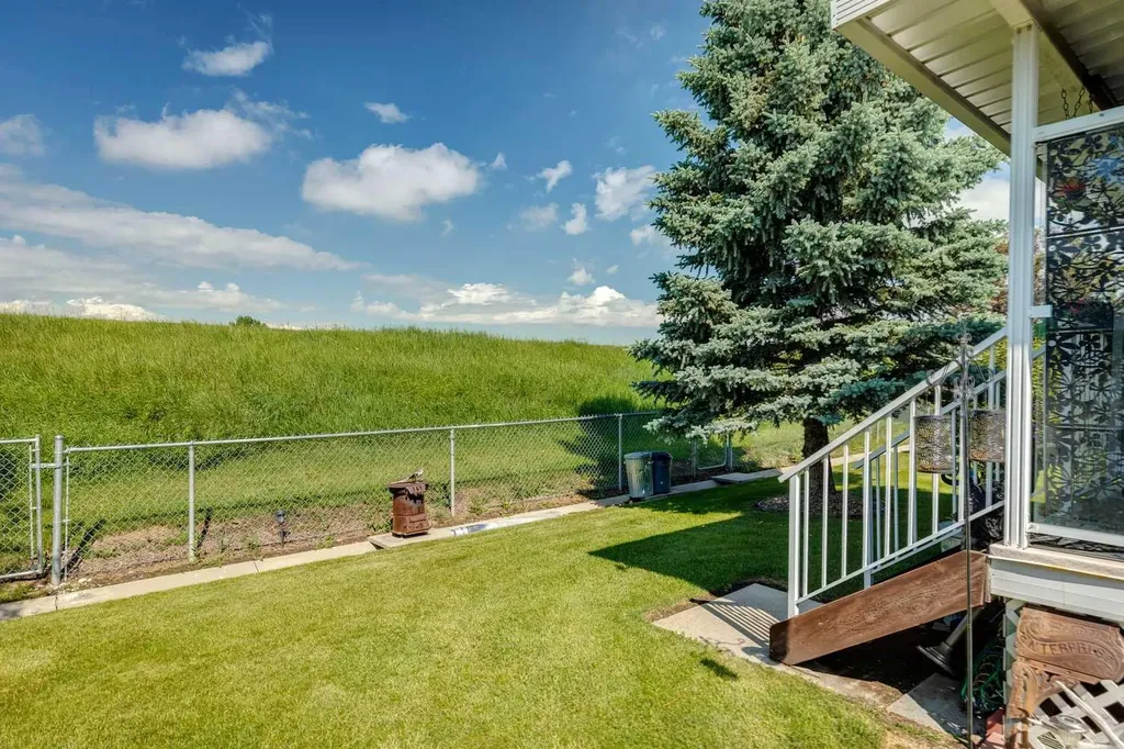 631 Riverside Boulevard NW High River AB T1V 2C1