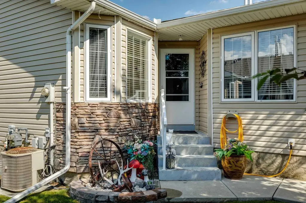 631 Riverside Boulevard NW High River AB T1V 2C1
