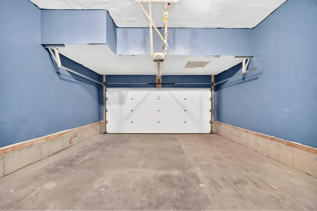 349 Seton Villas SE Calgary AB T3M3J9