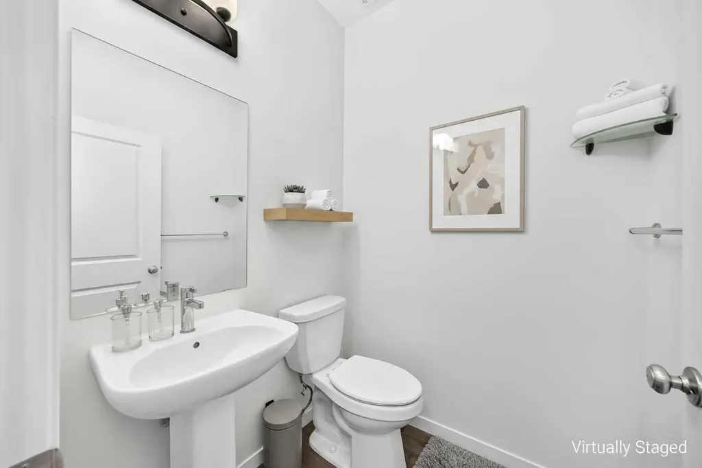 349 Seton Villas SE Calgary AB T3M3J9