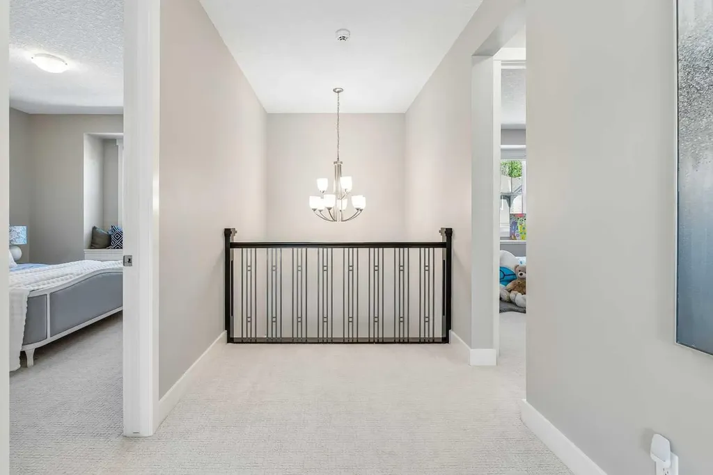 30 Ascot Crescent SW Calgary AB T3H 0T9