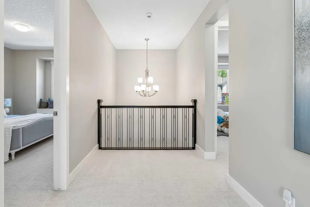 30 Ascot Crescent SW Calgary AB T3H 0T9