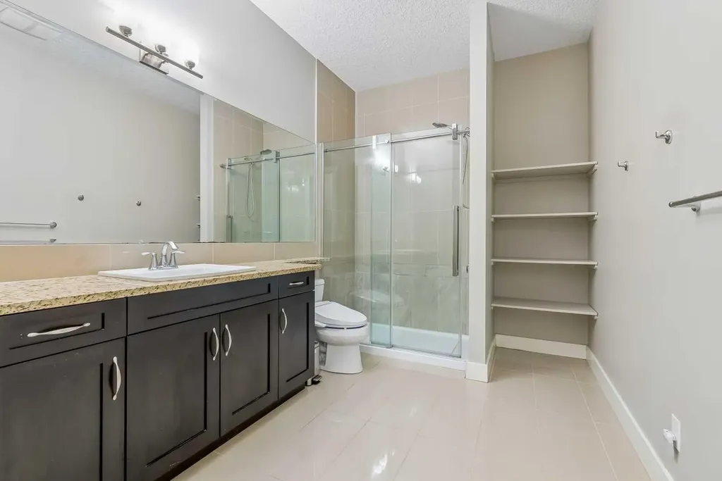 30 Ascot Crescent SW Calgary AB T3H 0T9